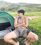 I ragazzi di gennaio si scaldano a vicenda con pompini e seghe