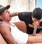 Manuel e amici in gruppo gay bollente