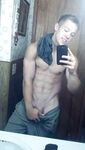 Giovani twinks gay in pose calde e sensuali