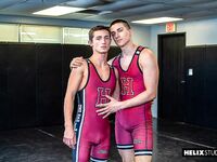 Lezioni di sesso gay hard al college