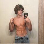 Corrado M ragazzo italiano hot su gay tube