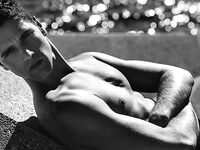 Fabio Mancini supermodello italiano gay