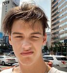 Rendy Giorgini modello da infarto gay