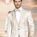 Valerio Logrieco modello GayTube italiano bollente