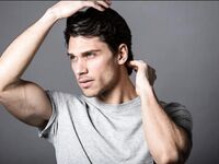 Valerio Logrieco modello GayTube italiano bollente