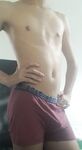 Artur femboy italiano 20 anni con 13 cm non circonciso