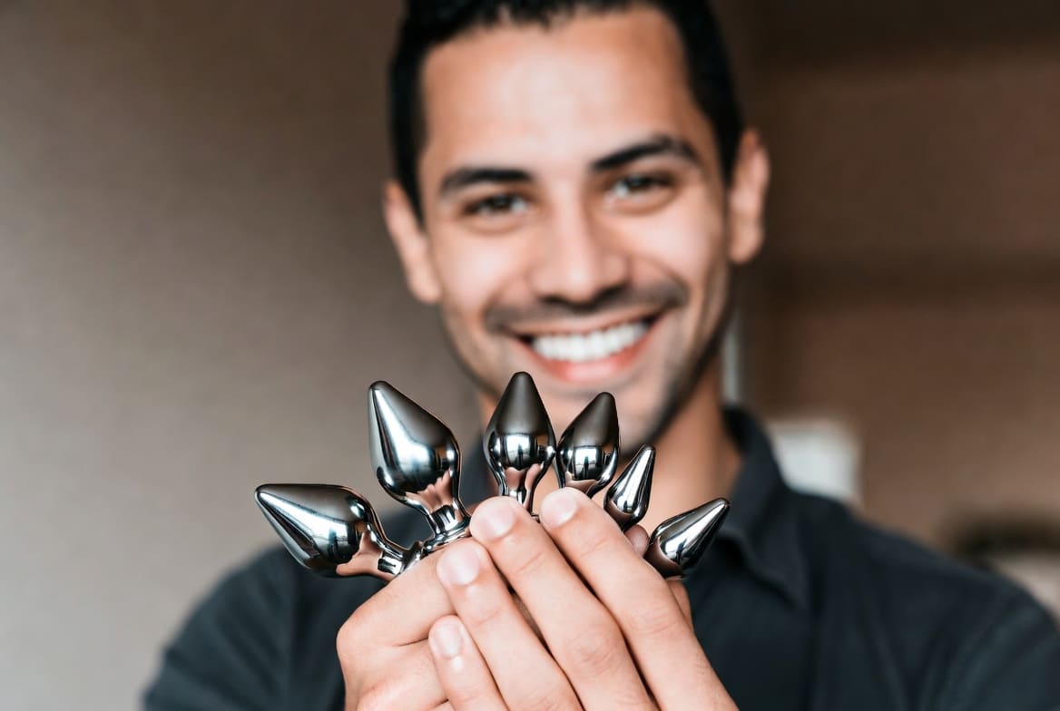 Immagine Guida alla Dilatazione Anale Sicura: Come Prepararsi per un Piacere Consapevole e Senza Rischi