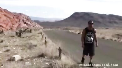 Escursionista gay si masturba