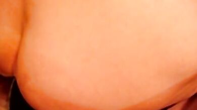 Vecchio frocio si incula