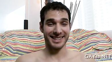 Andrea adora i cazzi neri