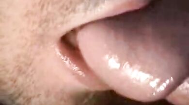 Sborra gay sul mio volto