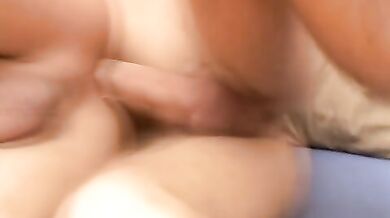 Gay mangiano caldo sperma denso