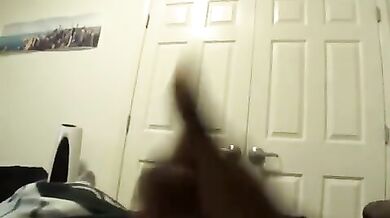 Nero gay si riprende col telefonino