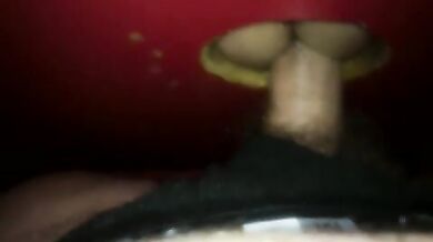 Sesso anale nel glory hole