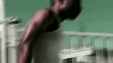 Gay nero mi fotte il culo