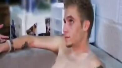 Video amatoriale gay al college