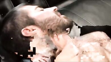 Pornostar gay pompinari