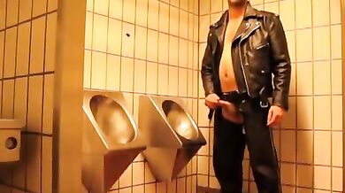 Masturbazione in luogo pubblico