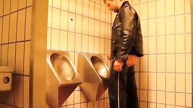 Masturbazione in luogo pubblico