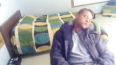 Ragazzo alternativo si masturba