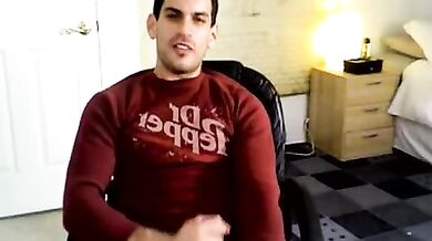 Si masturba il bel pacco