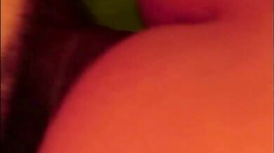 Due maschi effeminati versatili