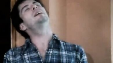 Avvocato gay scopato a pecora