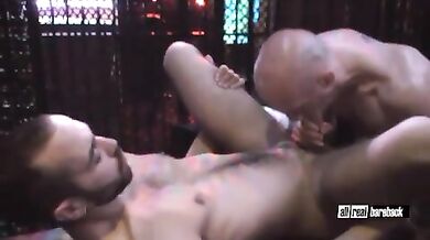 Porcellone gay maturo