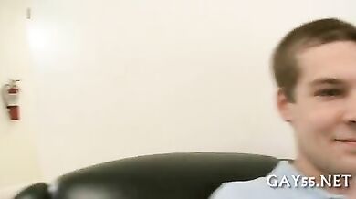 Gli piacciono i cazzi neri