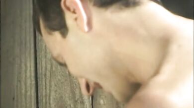 Crema gay sulla faccia