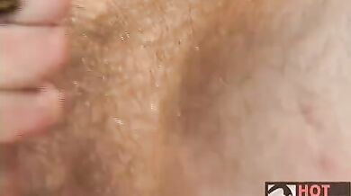 Masturbazione per un gay maturo