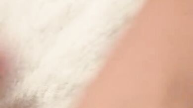 Maniaco gay abusa di un giovane