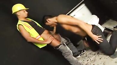 Antonio viene dentro al mio culo