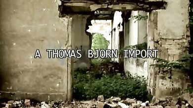 Due troiette gay nel bosco