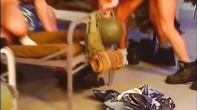 Orgia per ricconi gay