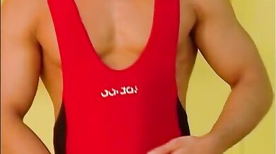 Orgia per ricconi gay