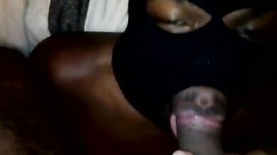 Negri si succhiano il cazzo