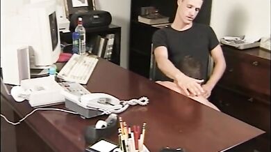 Il figlio del padrone è omosessuale