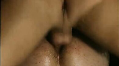 Sposini gay consumano il matrimonio