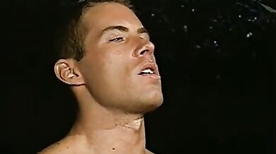 Sposini gay consumano il matrimonio