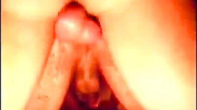 Sesso gay in una toilette