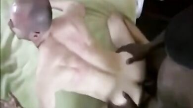 Maschio italiano inculato da un negro