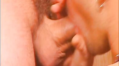 Muratori succhia cazzi