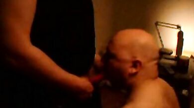 Grassone succhia cazzo