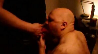 Grassone succhia cazzo