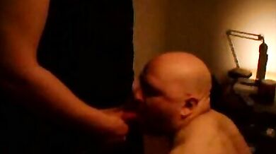 Grassone succhia cazzo