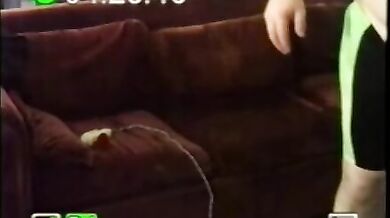 Maialone gay grasso si masturba