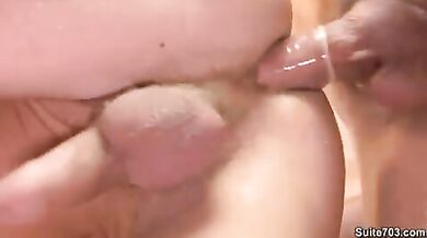 Sesso gay tra maschi dotati