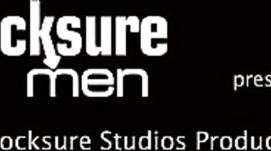 Muscolosi gay si inchiappettano