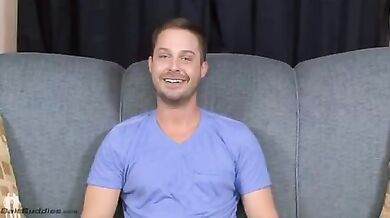 Orgasmo gay dentro al culo